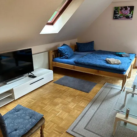 Hébergement de vacances Sommerfeld 1-zimmer Mit Terrasse *